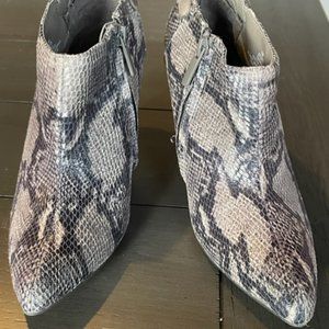 Smokey Grey Python Heeled Boots size 7
